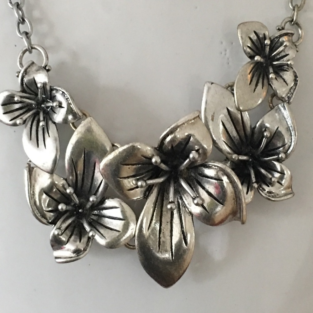 Lucky Brand necklace